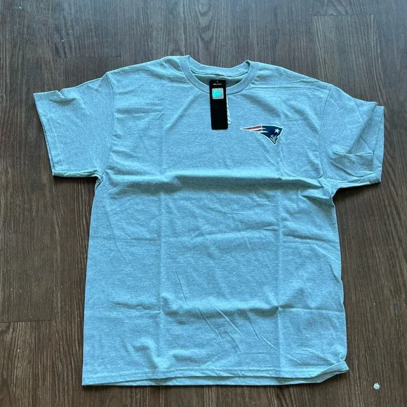 NFL New England Patriots Shirt - Picture 3 of 6
